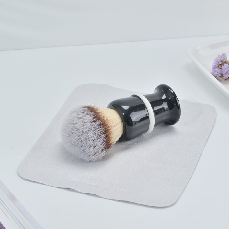 YAQI TAILCOAT 24mm Synthetic Hair Mens Wet Shaving Brush